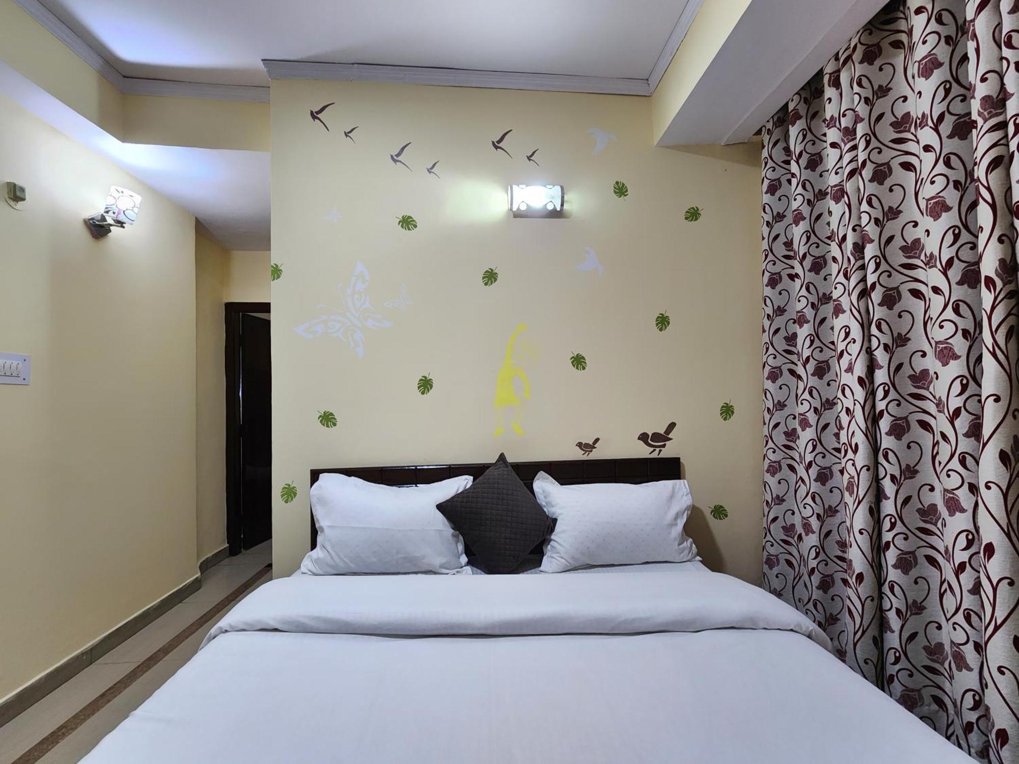 Hotel Taj Palace Near Mall Road Simlá Kültér fotó