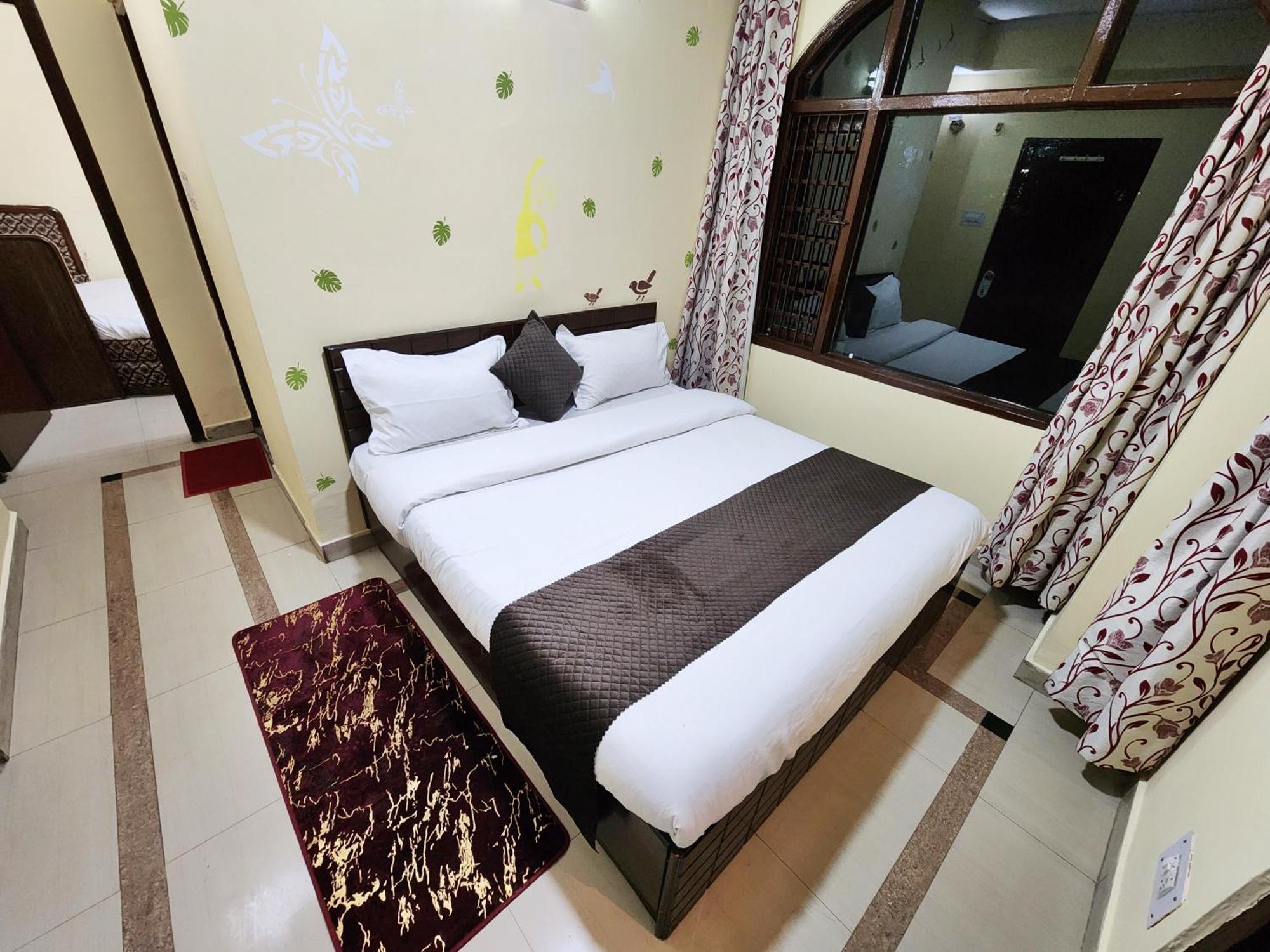 Hotel Taj Palace Near Mall Road Simlá Kültér fotó